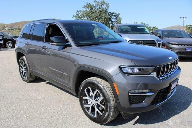 new 2025 Jeep Grand Cherokee car, priced at $41,896
