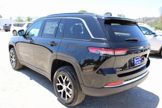 new 2025 Jeep Grand Cherokee car, priced at $41,896