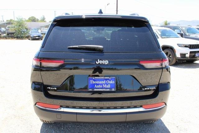 new 2025 Jeep Grand Cherokee car, priced at $41,896