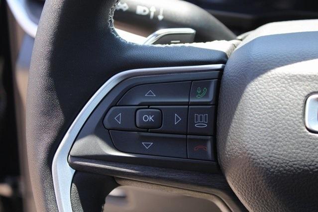 new 2025 Jeep Grand Cherokee car, priced at $41,896