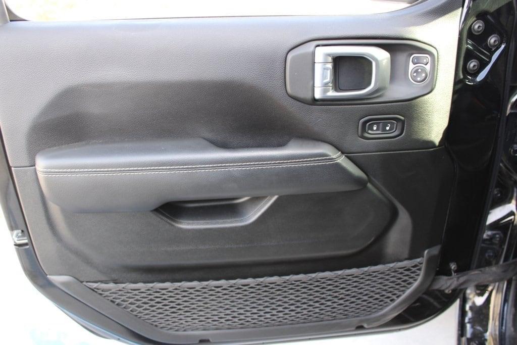 used 2022 Jeep Gladiator car, priced at $28,990