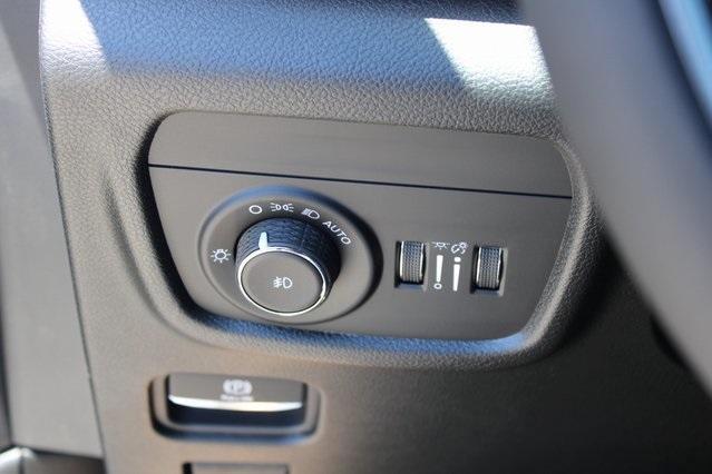 new 2025 Jeep Grand Cherokee L car, priced at $46,610