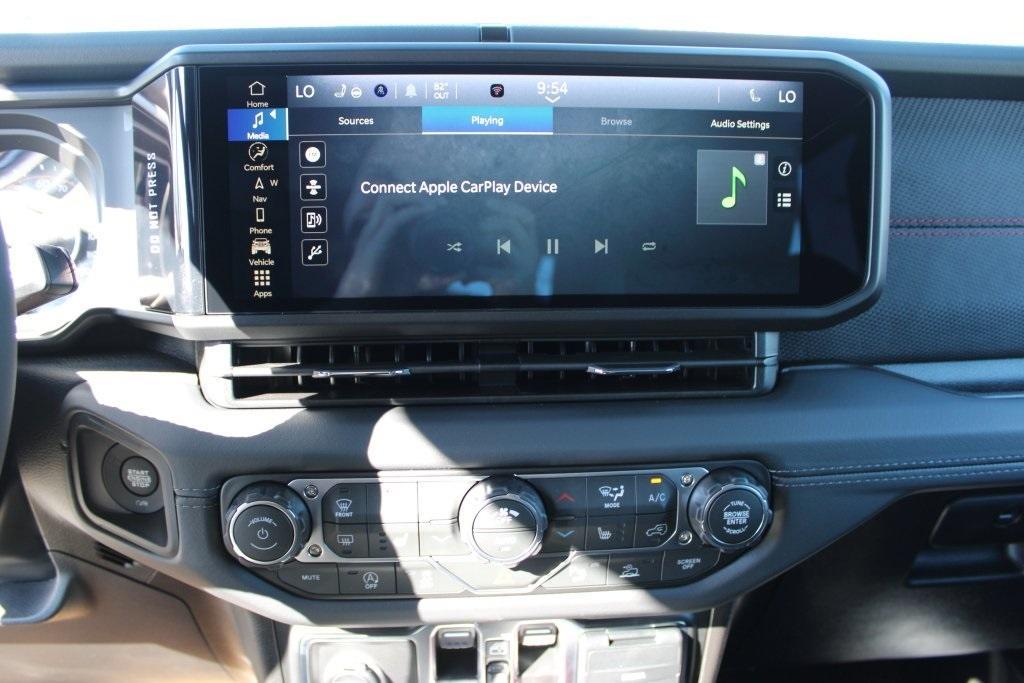 new 2026 Jeep Wrangler car, priced at $62,195