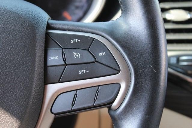 used 2022 Jeep Grand Cherokee WK car, priced at $22,990
