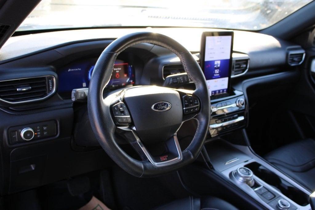 used 2021 Ford Explorer car, priced at $25,990