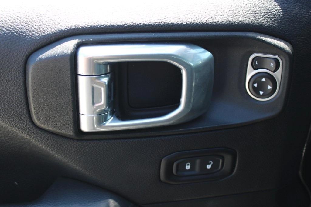 used 2021 Jeep Wrangler Unlimited car, priced at $27,690