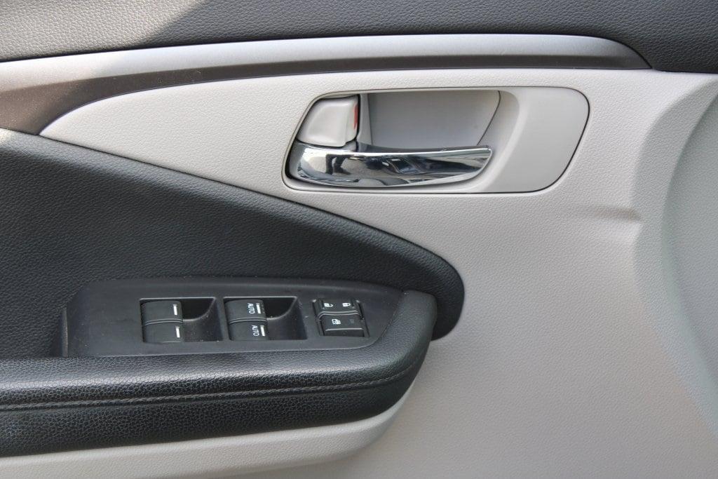 used 2019 Honda Pilot car, priced at $21,990