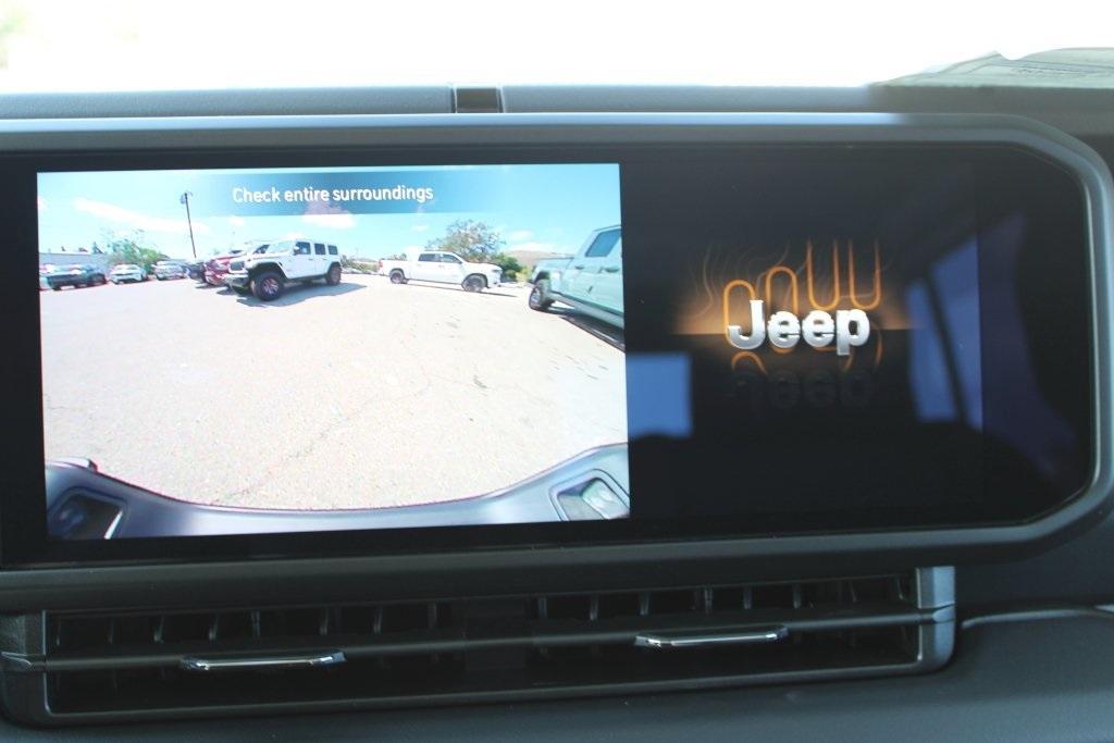 new 2025 Jeep Gladiator car, priced at $45,605