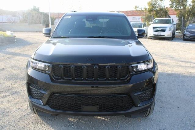 new 2025 Jeep Grand Cherokee car, priced at $39,675