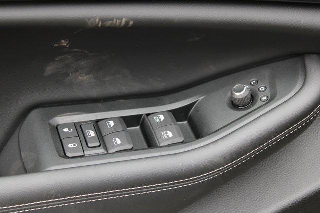 new 2025 Jeep Grand Cherokee car, priced at $40,375