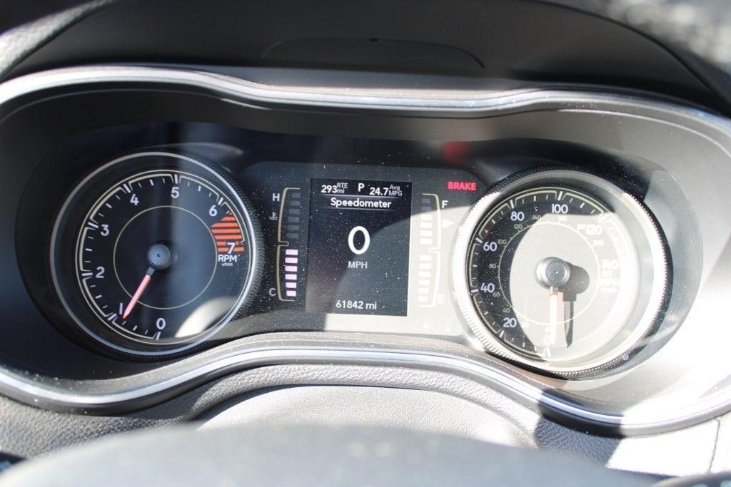 used 2021 Jeep Cherokee car, priced at $17,990