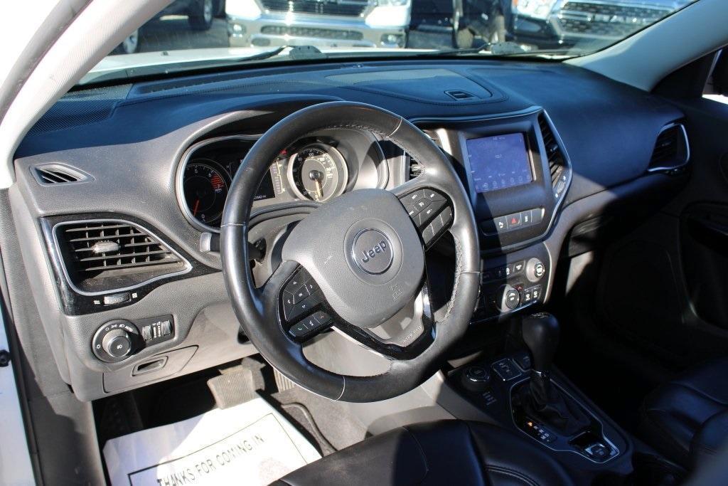 used 2021 Jeep Cherokee car, priced at $17,490