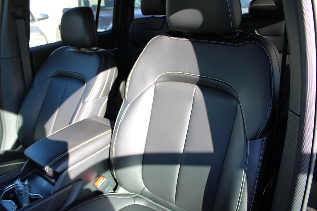 new 2025 Jeep Grand Cherokee car, priced at $41,785