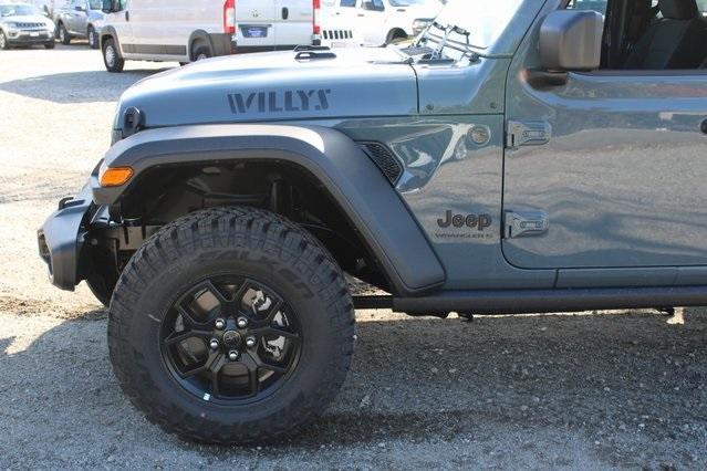 new 2025 Jeep Wrangler car, priced at $47,135