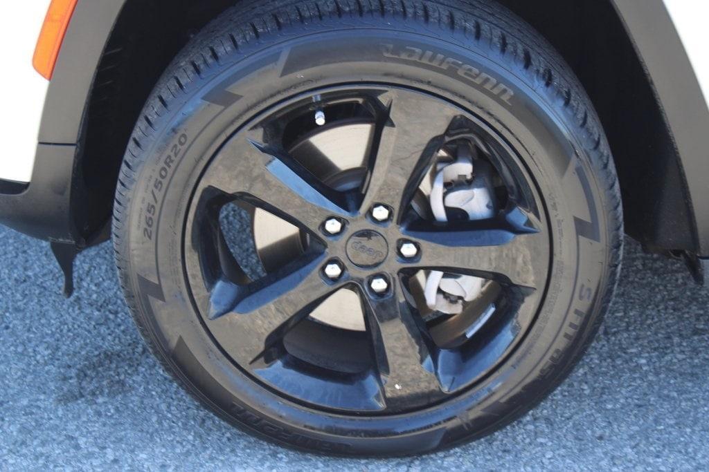 used 2023 Jeep Grand Cherokee L car, priced at $24,990