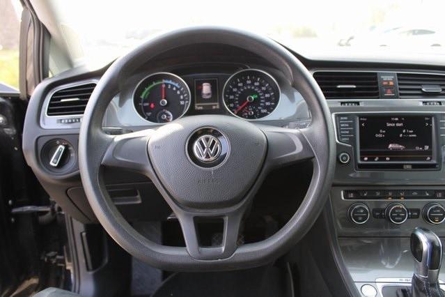 used 2016 Volkswagen e-Golf car, priced at $8,490