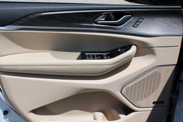 used 2021 Jeep Grand Cherokee L car, priced at $30,590