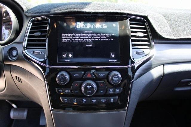 used 2021 Jeep Grand Cherokee car, priced at $24,990