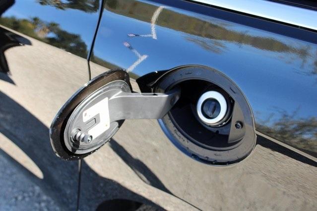 new 2025 Chrysler Pacifica car, priced at $39,820