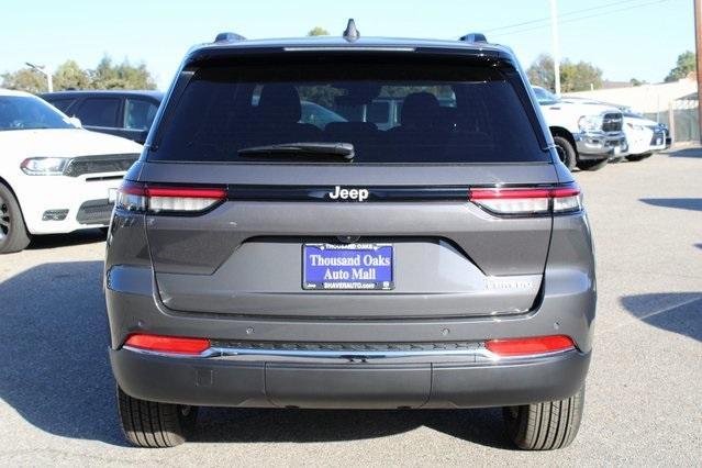 new 2025 Jeep Grand Cherokee car, priced at $32,675