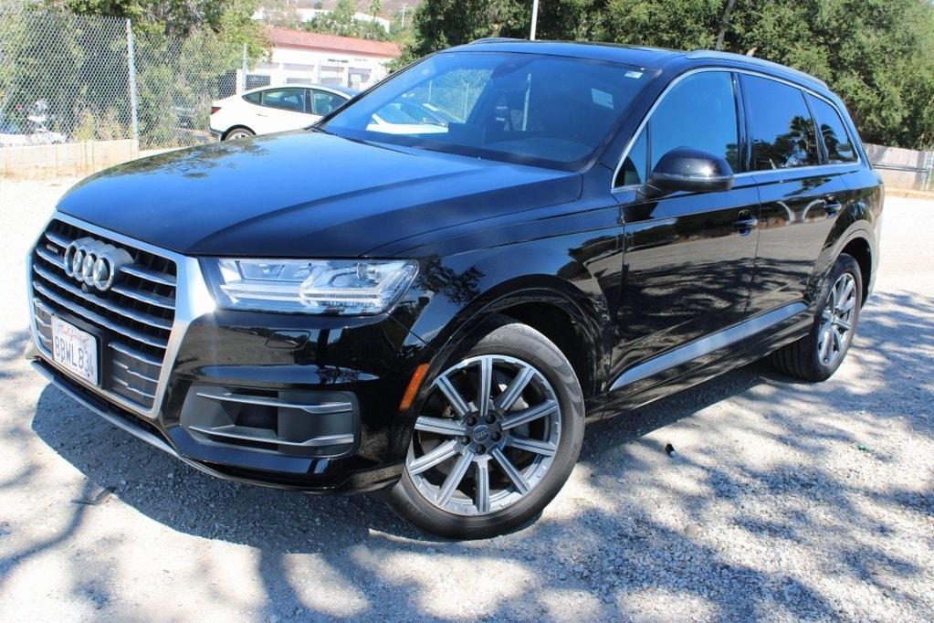 used 2018 Audi Q7 car, priced at $20,390