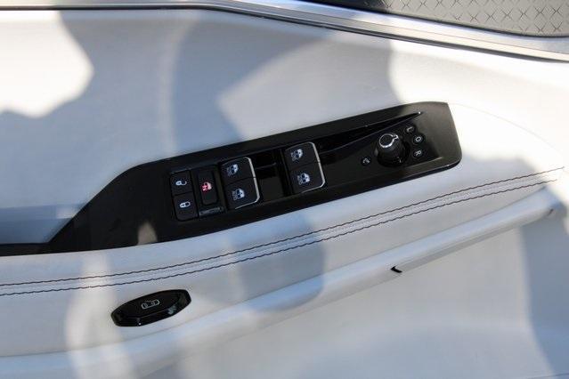 new 2025 Jeep Wagoneer S car, priced at $44,469