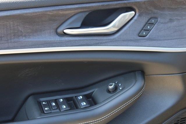 new 2025 Jeep Grand Cherokee car, priced at $41,896