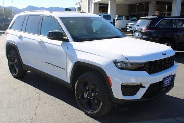 new 2025 Jeep Grand Cherokee car, priced at $47,210