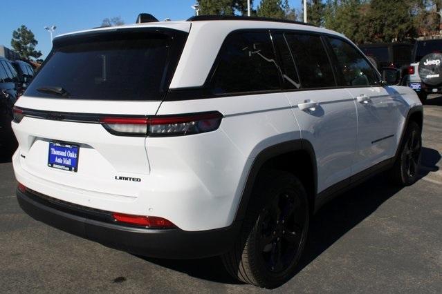 new 2025 Jeep Grand Cherokee car, priced at $47,210