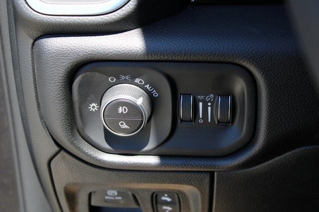 new 2025 Ram 1500 car, priced at $64,281