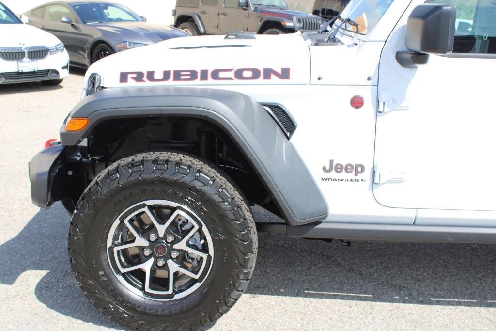 new 2025 Jeep Wrangler car, priced at $57,235