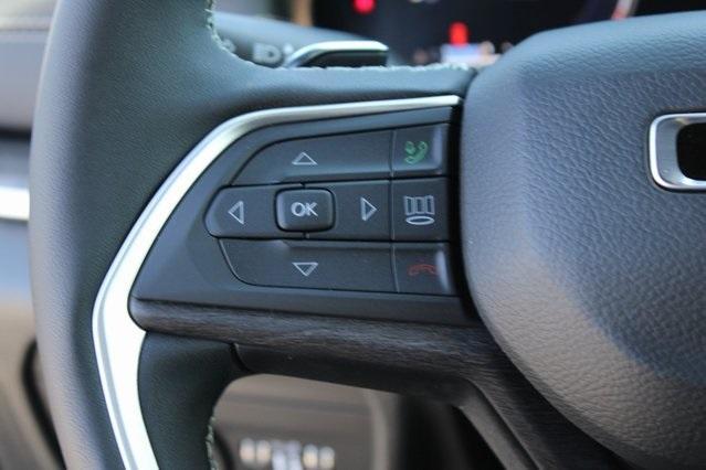 new 2025 Jeep Grand Cherokee L car, priced at $44,100