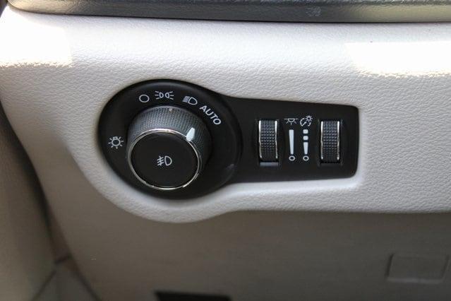 used 2017 Chrysler Pacifica car, priced at $13,490