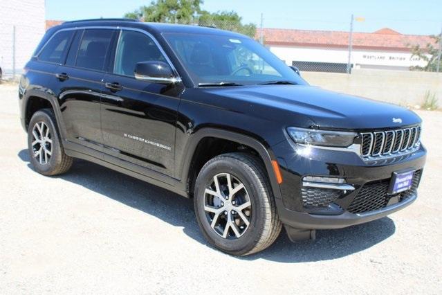 new 2025 Jeep Grand Cherokee car, priced at $39,232