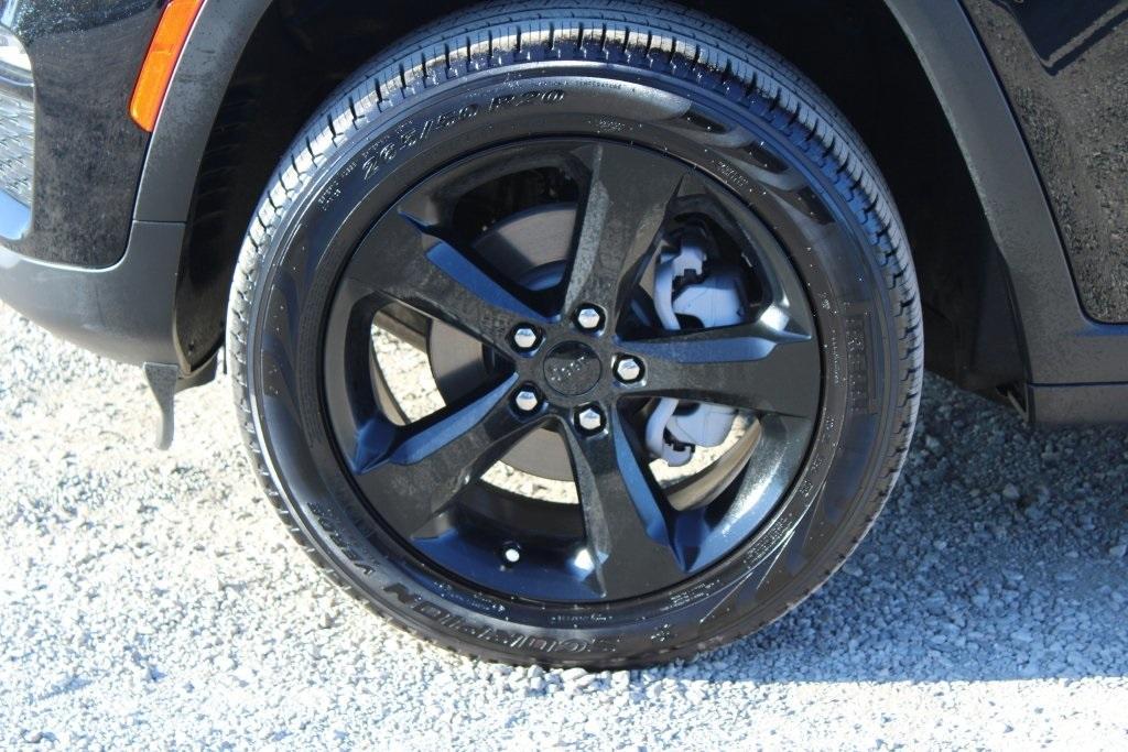 new 2025 Jeep Grand Cherokee car, priced at $42,485