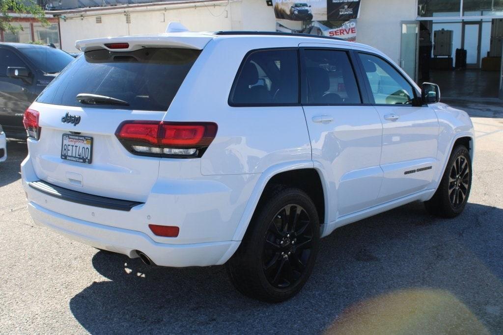 used 2018 Jeep Grand Cherokee car, priced at $15,500