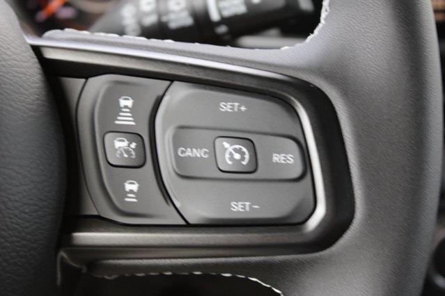 new 2025 Jeep Wrangler car, priced at $52,975