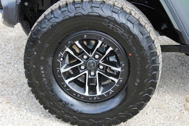new 2025 Jeep Wrangler car, priced at $52,975