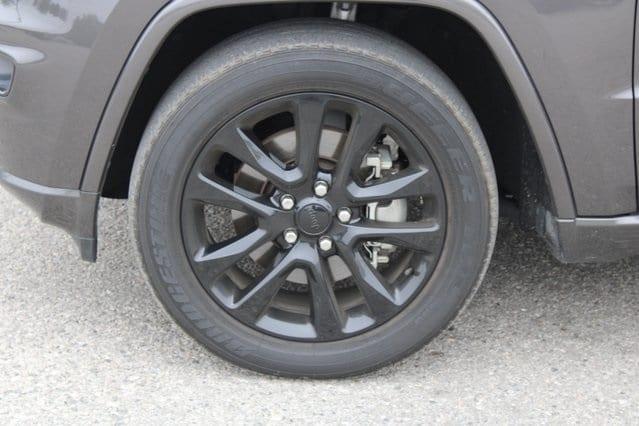 used 2021 Jeep Grand Cherokee car, priced at $22,890