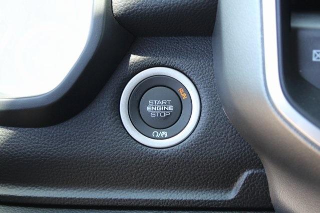 new 2025 Ram 1500 car, priced at $45,202