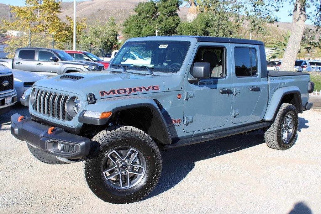 new 2025 Jeep Gladiator car, priced at $53,740