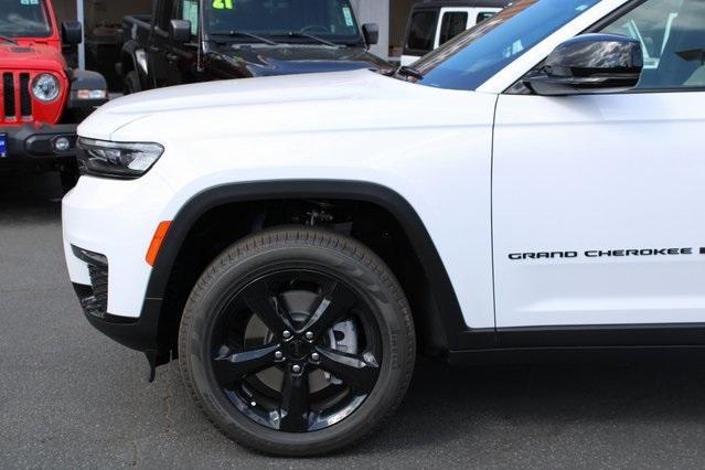 new 2025 Jeep Grand Cherokee L car, priced at $45,200