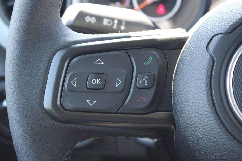 new 2025 Jeep Wrangler car, priced at $39,250