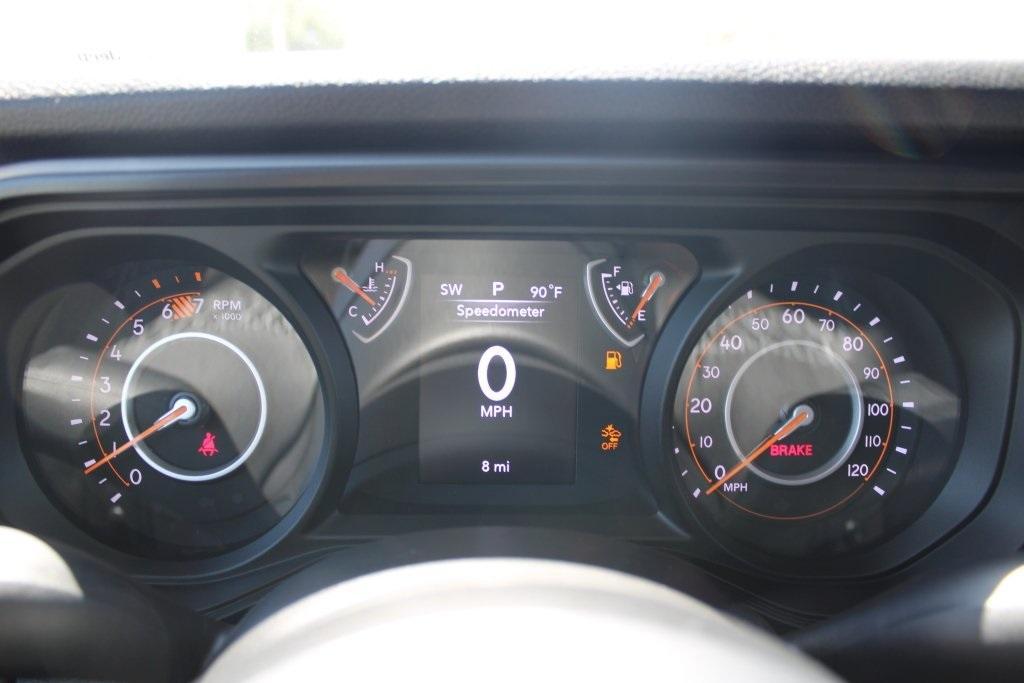 new 2025 Jeep Wrangler car, priced at $39,250