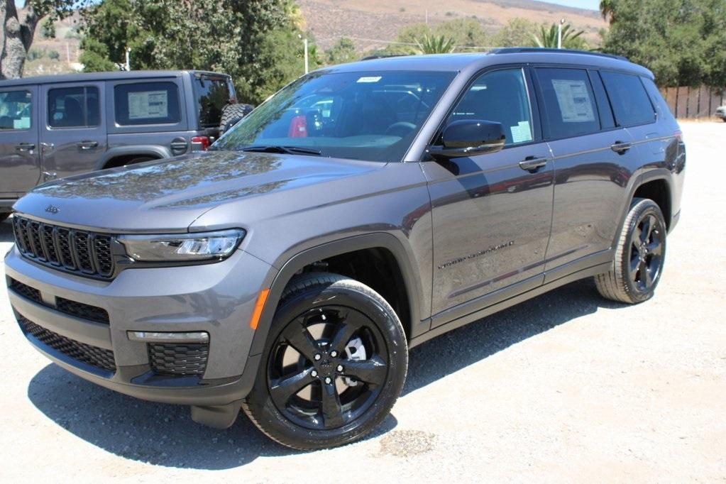 new 2025 Jeep Grand Cherokee L car, priced at $49,335
