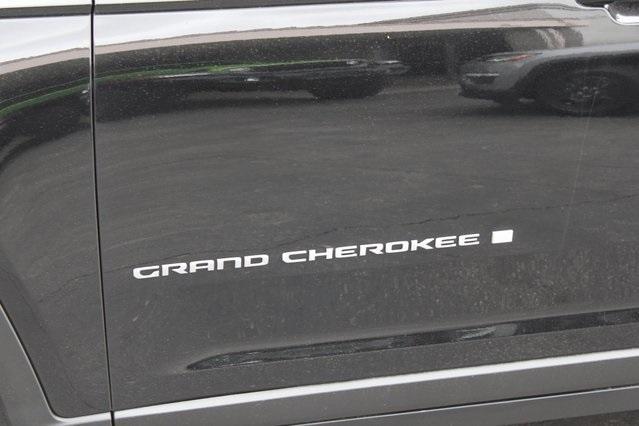 new 2025 Jeep Grand Cherokee car, priced at $41,732