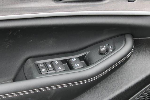 new 2025 Jeep Grand Cherokee car, priced at $41,732