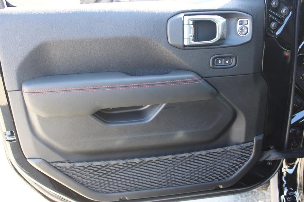 new 2025 Jeep Wrangler car, priced at $68,355
