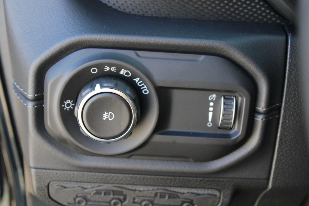new 2025 Jeep Wrangler car, priced at $68,355