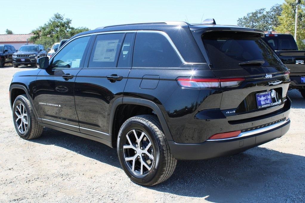 new 2025 Jeep Grand Cherokee car, priced at $47,760